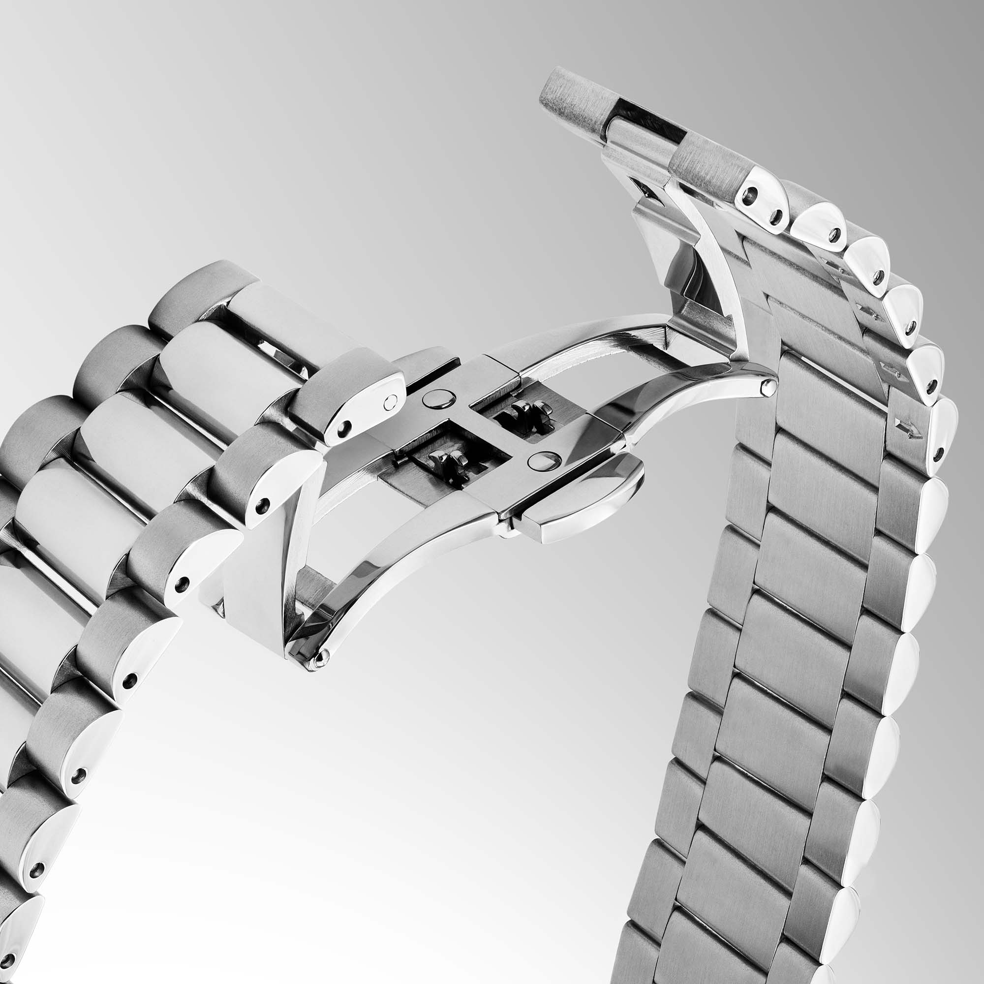 Epoch Watch-solid stainless steel bracelet with polished center links and secure buckle.