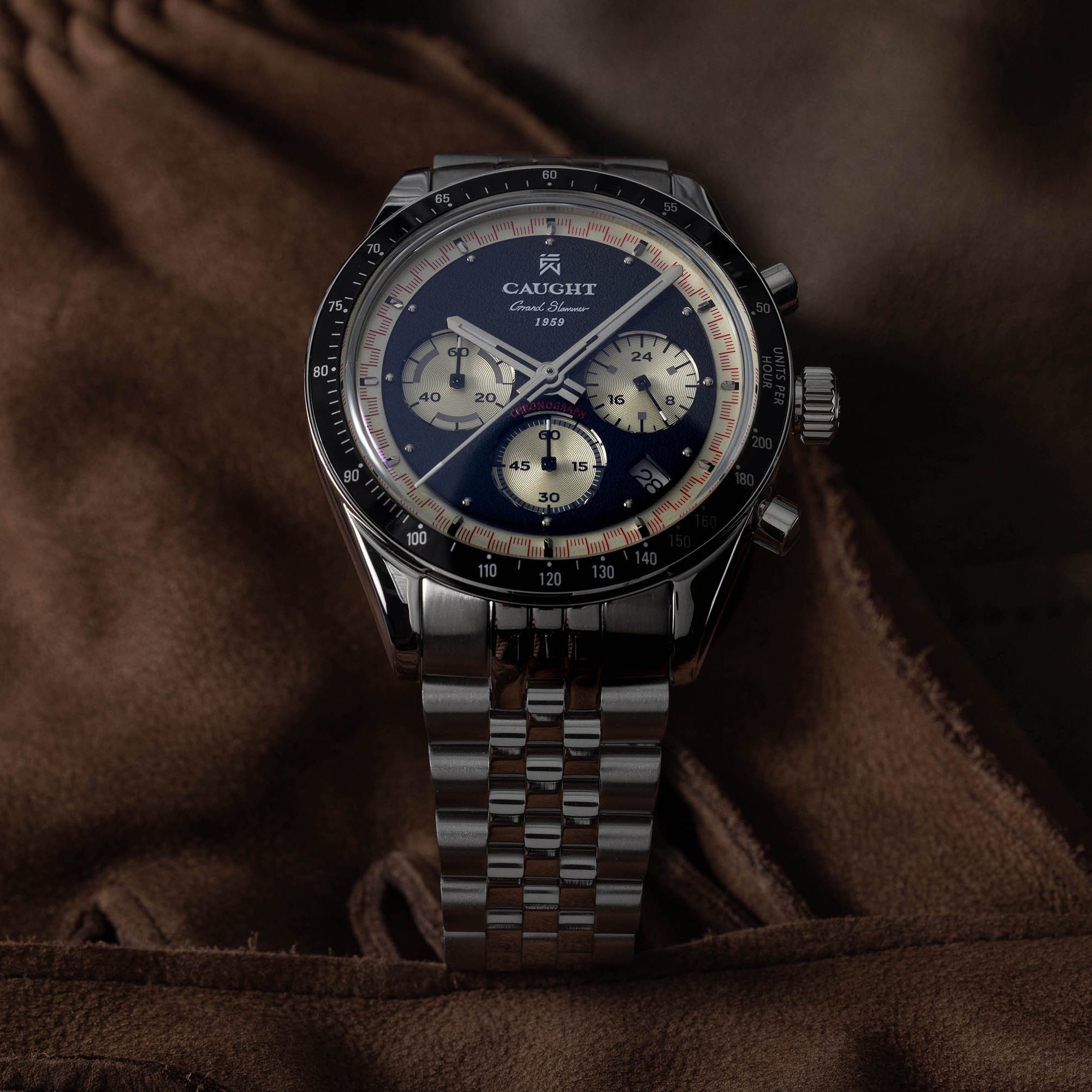 Grand Slammer Men’s Wristwatch Lifestyle Shot – Black Dial Sports-Inspired Design by Daytona
