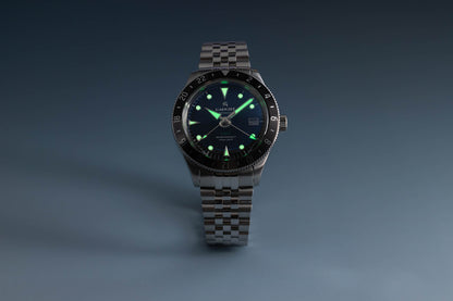 Nomad - Black/Grey