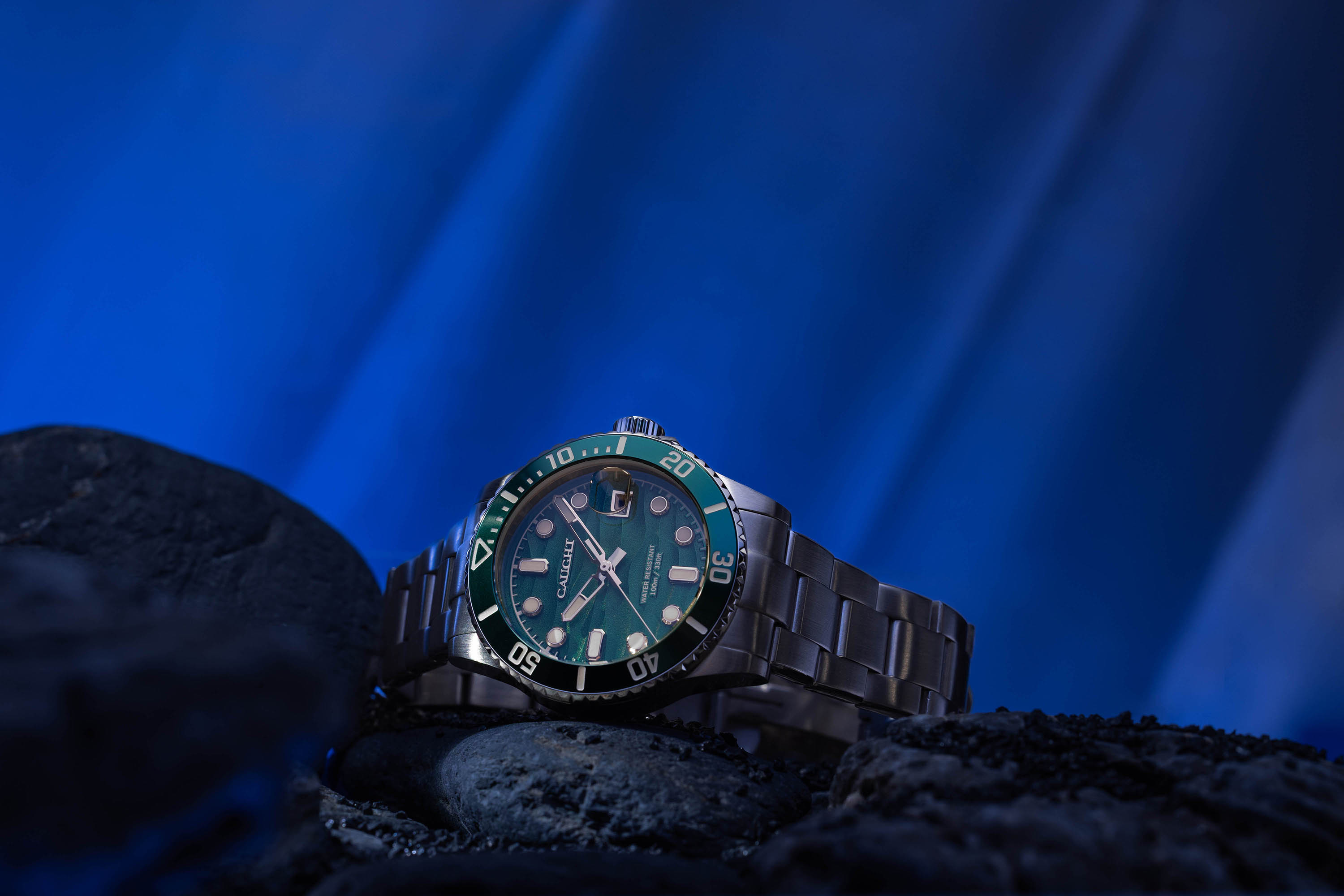 Sea Voyager - Green