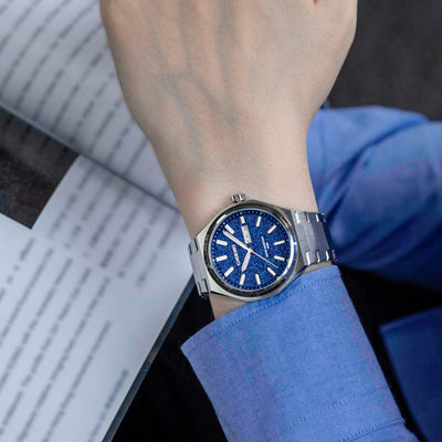 ARCANA Deep Blue Dial Watch On Wrist Showcasing Comfortable Fit And Contemporary Watch Design