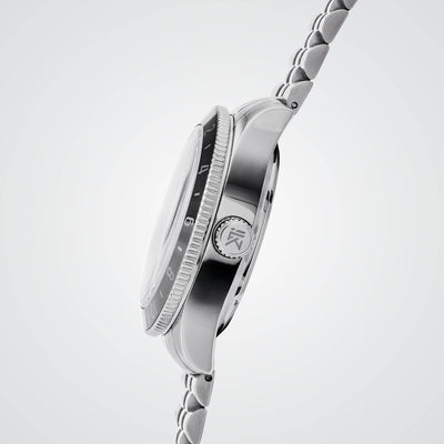 CAUGHT's Nomad Collection Black Watch Side With Screw Crown  Stainless Steel