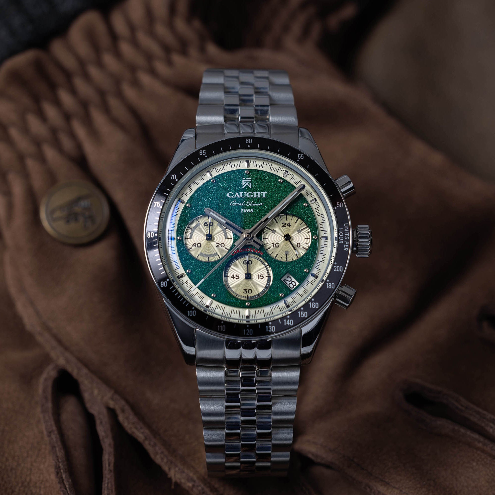 CAUGHT Grand Slammer Daytona “Homage” Watch – Green Dial Racing-Inspired Design, Steel Strap Luxury Wristwatch