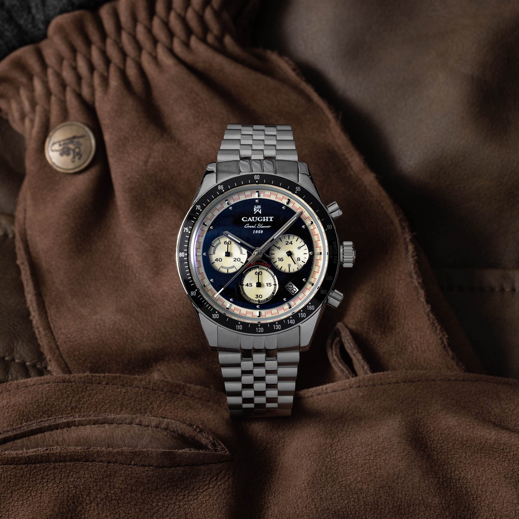 CAUGHT Grand Slammer Daytona “Homage” Watch – Black Dial Racing-Inspired Design, Steel Strap Luxury Wristwatch