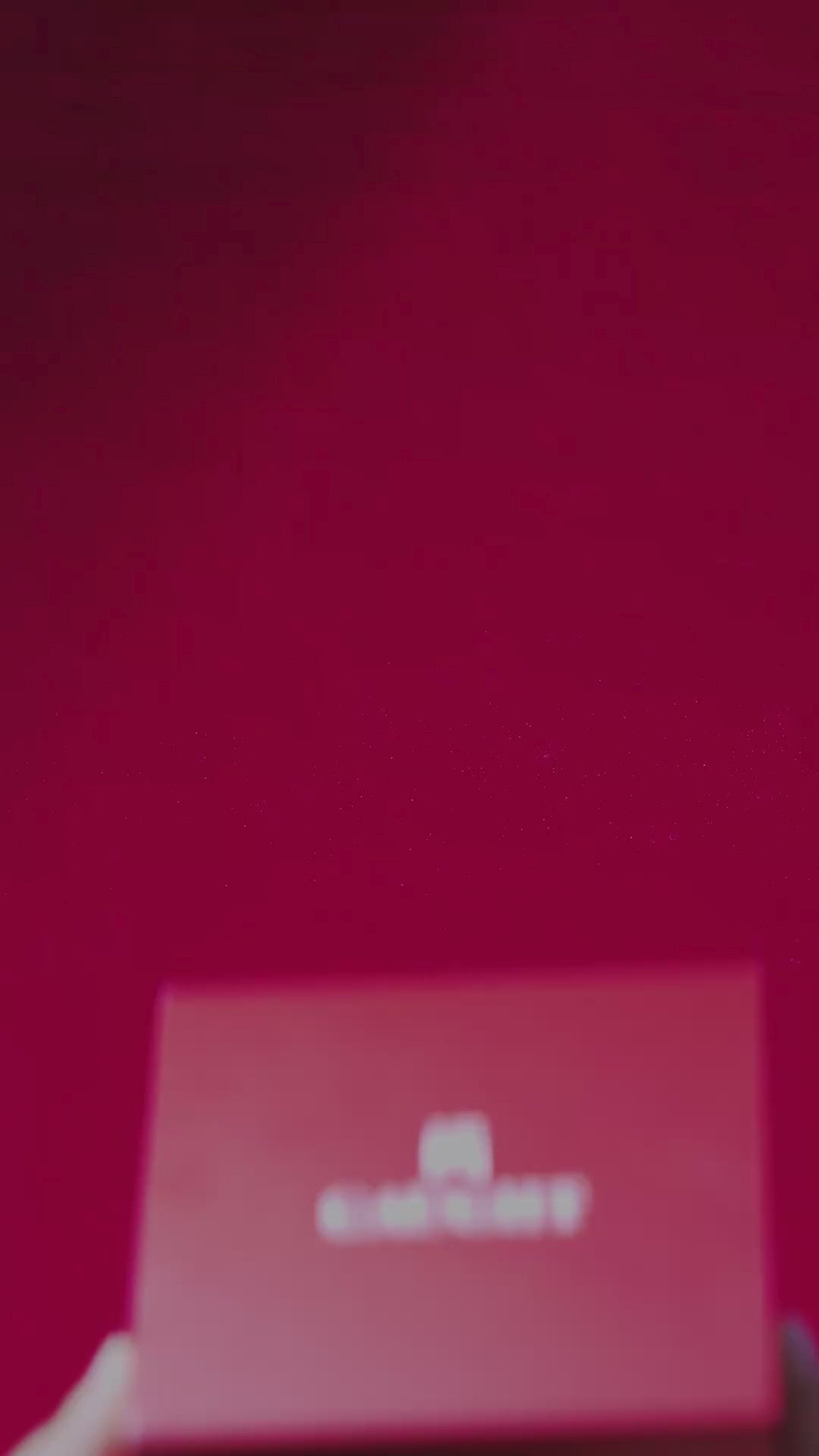 載入影片： 
